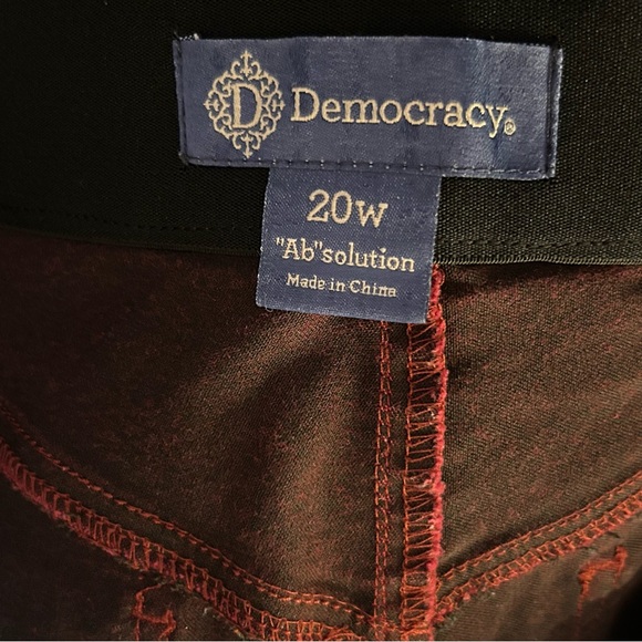 Democracy "Ab"solution Mid-Rise Booty Lift Straight Leg Plus Size Colored Jeans - Picture 7 of 8
